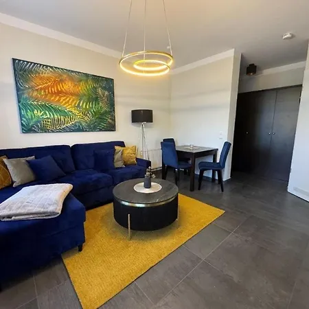 Appartementhaus Waldhaus Апартаменты Кюлунгсборн