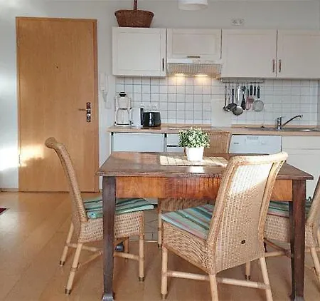 Appartementhaus Waldhaus * Кюлунгсборн