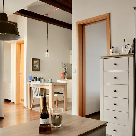 Appartementhaus Waldhaus Апартаменты Кюлунгсборн