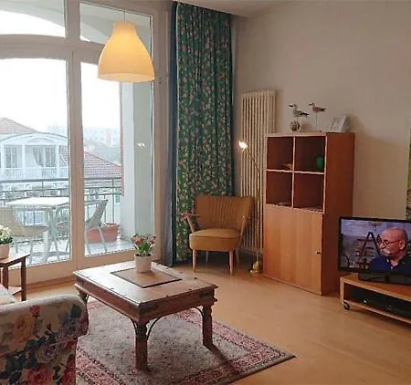 Appartementhaus Waldhaus * Ostseebad Kühlungsborn